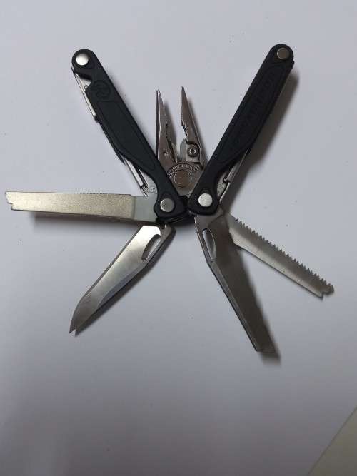 Leatherman Charge plus