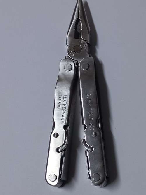 Leatherman Supertool 200
