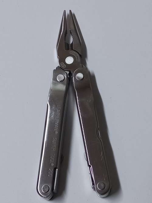 Leatherman Supertool 200