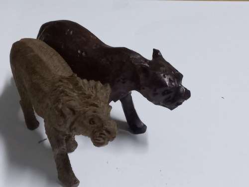 Assorted wood carvings ( Lot of 20 )