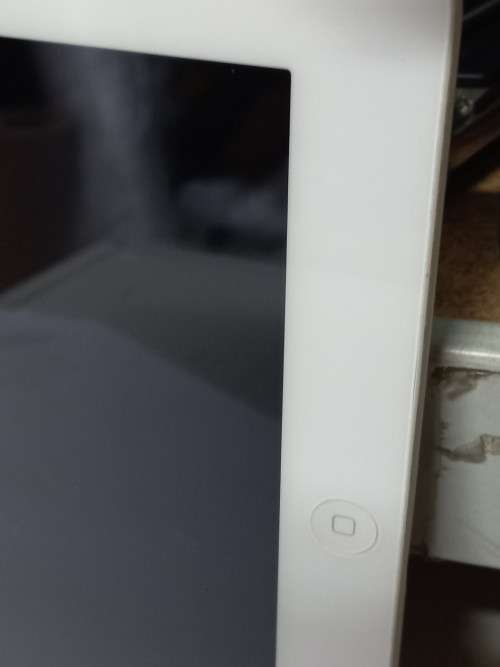 IPad  64GB White A1395