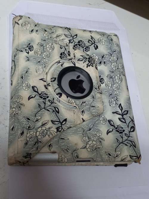 IPad  64GB White A1395