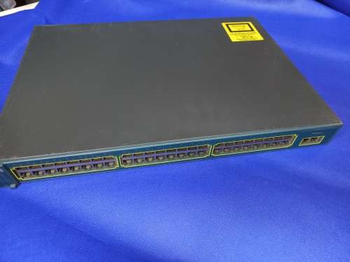 Catalyst 2950 48 port network switch