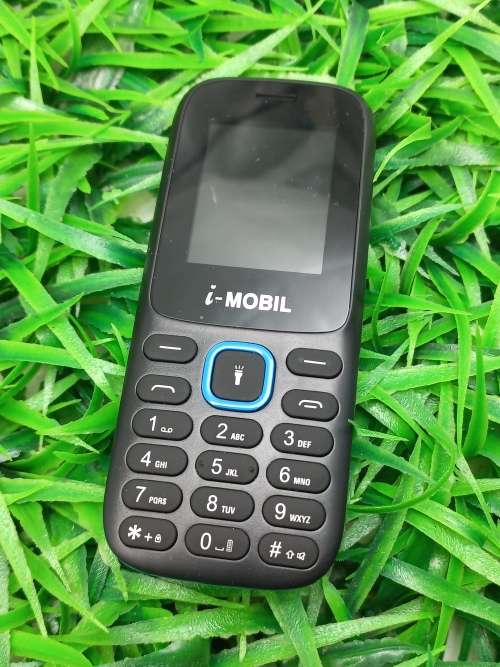 iM220 CELL PHONE