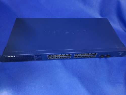 NETGEAR prosafe 24 port 10/100/1000Mbps smart switch GS724T