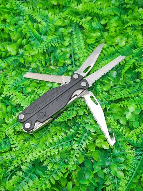 Leatherman Charge plus