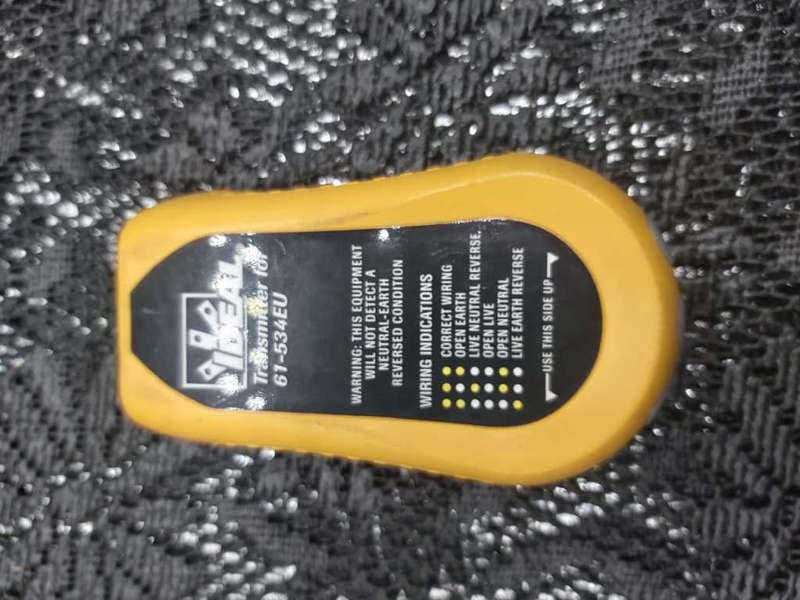 IDEAL 61-534 Digital Circuit Breaker Finder with GFCI Tester