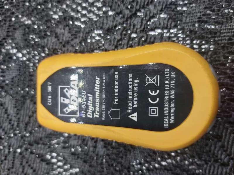IDEAL 61-534 Digital Circuit Breaker Finder with GFCI Tester