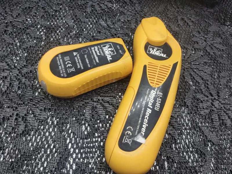 IDEAL 61-534 Digital Circuit Breaker Finder with GFCI Tester