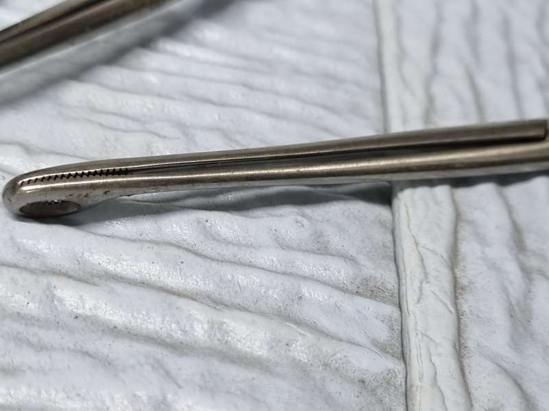 Medical related scissors ( lot of 10 )