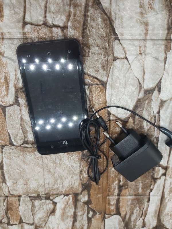 Mobicel Rio 4 Cellphone Device --Classic Black