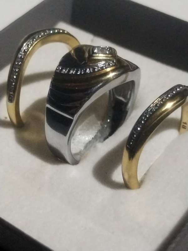 9CT WHITE AND YELLOW GOLD STERNS WEDDING SET 11 GRAMS
