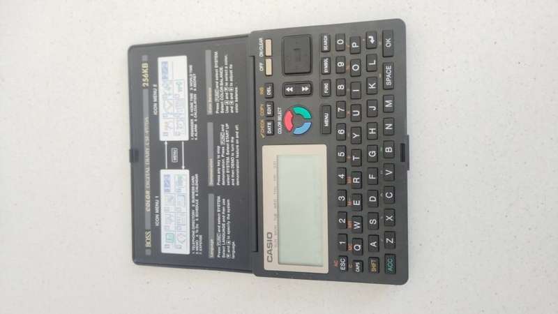 NEAR MINT CONDITION CASIO CACULATOR  INVESTMENT !!!!