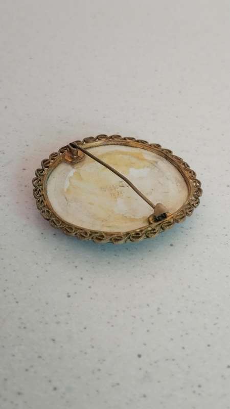 STUNNING ANTIQUE BROCH - NUMBER ON THE OTHER SIDE