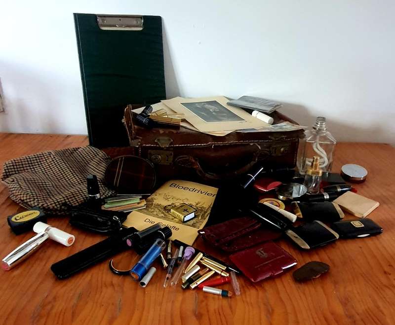 HUGE COLLECTION OF OLD STUFF