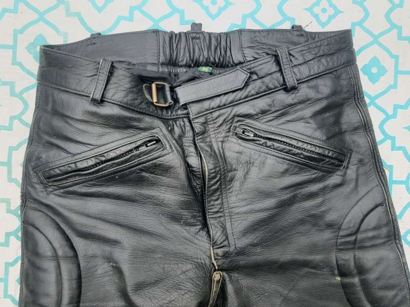 KAROO-ANTIEK #22 - ECHTES LEDER FUTTER  VINTAGE LEATHER TROUSERS