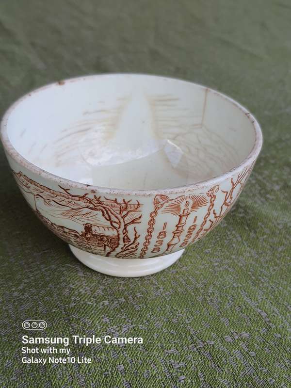 KAROO-ANTIEK #25 - VOORTREKKER MONMENT COLLECTABLE BOWL