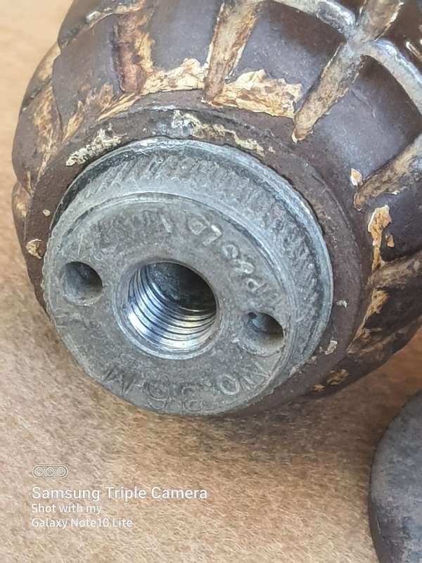 #7 - WORLD WAR 1 NO.36 MK.1 GRENADE MARKED TO BASE PLUG WITH SAFETY PIN AND STRIKER LEVER 10 CM HIGH