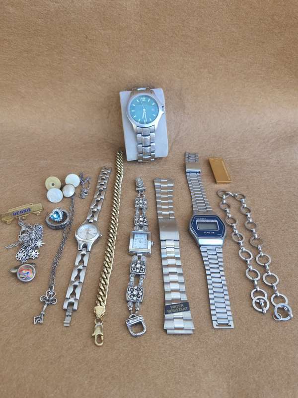 STUNNING VINTAGE NECKLACE AND WATCH LOTT -925