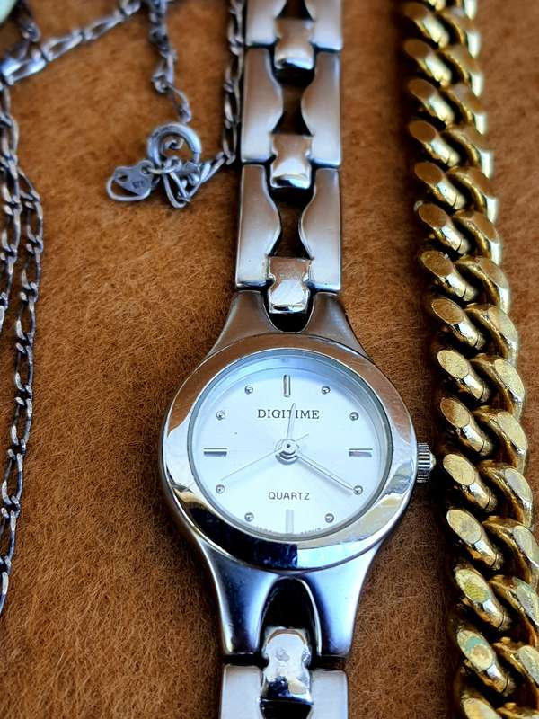STUNNING VINTAGE NECKLACE AND WATCH LOTT -925