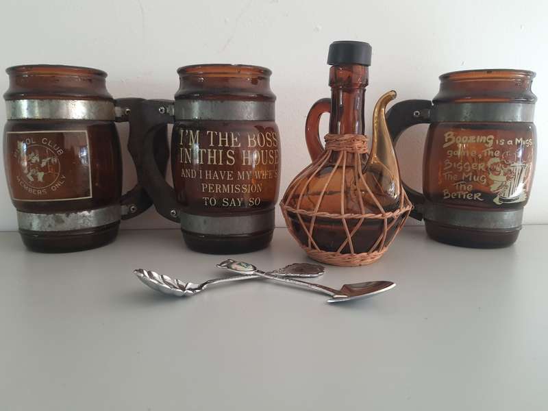 #39 - VINTAGE BROWN GLASS BEER MUGS