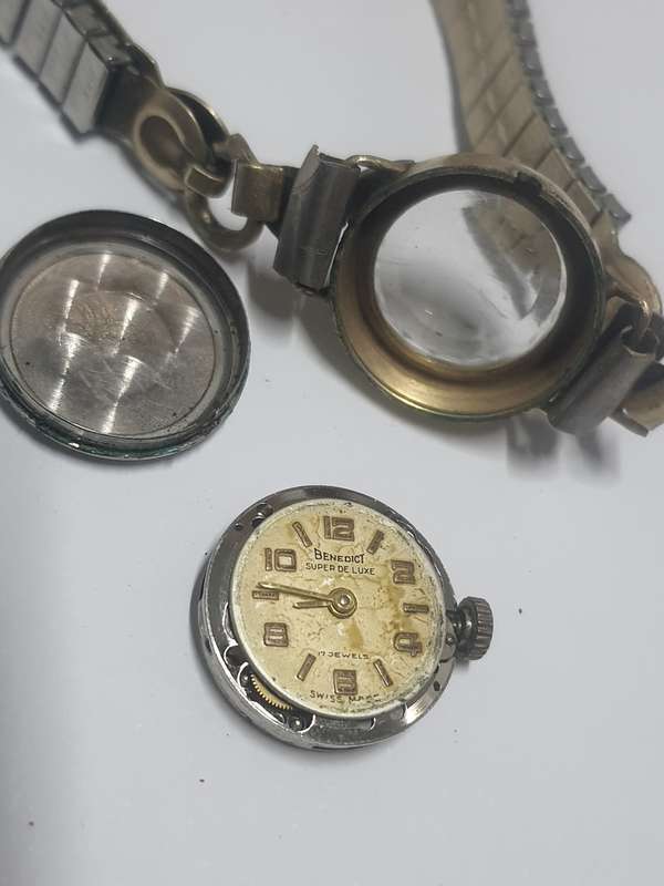 #60 - SUPPER OLD RARE BENEDICT SUPER DELUX 17 JEWELS WATCH RARE!!!!