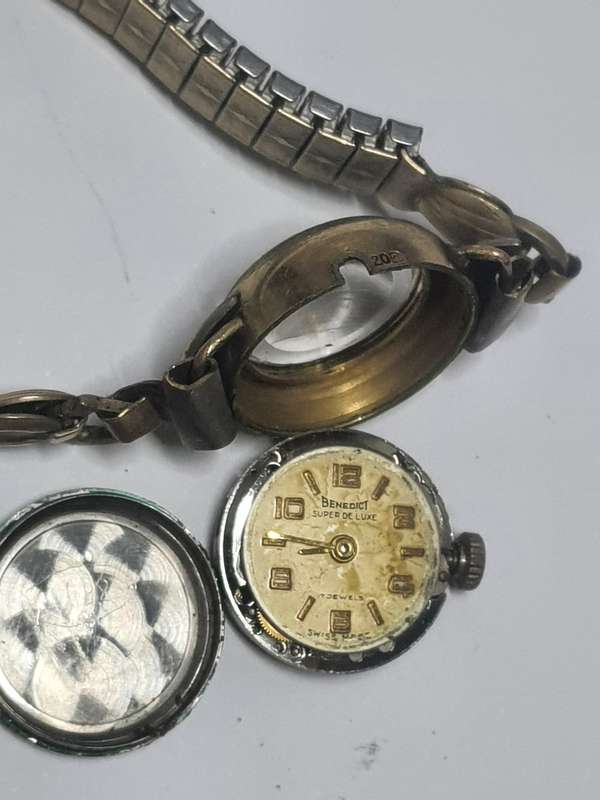 #60 - SUPPER OLD RARE BENEDICT SUPER DELUX 17 JEWELS WATCH RARE!!!!