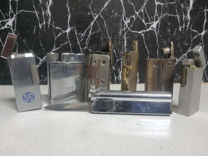 X7 VINTAGE CIGARETTE BAR&SOMKING  LIGHTERS