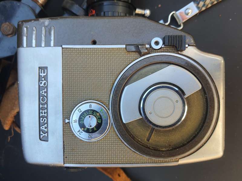 YASHICA 8-E VIDEO CAMERA UP FOR GRABS IN BAG FULL LOADED!