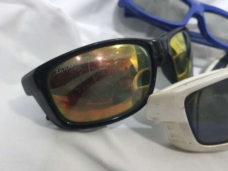 #8 LARGE LOT OF SUNGLASSES UP FOR GRABS SOME GREAT SOME HAS SCRATCHES