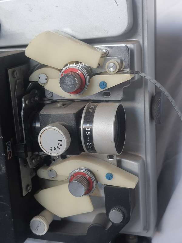 #6 mid-month auctions **vintage projector - movie era *** - go see all my all my listings.