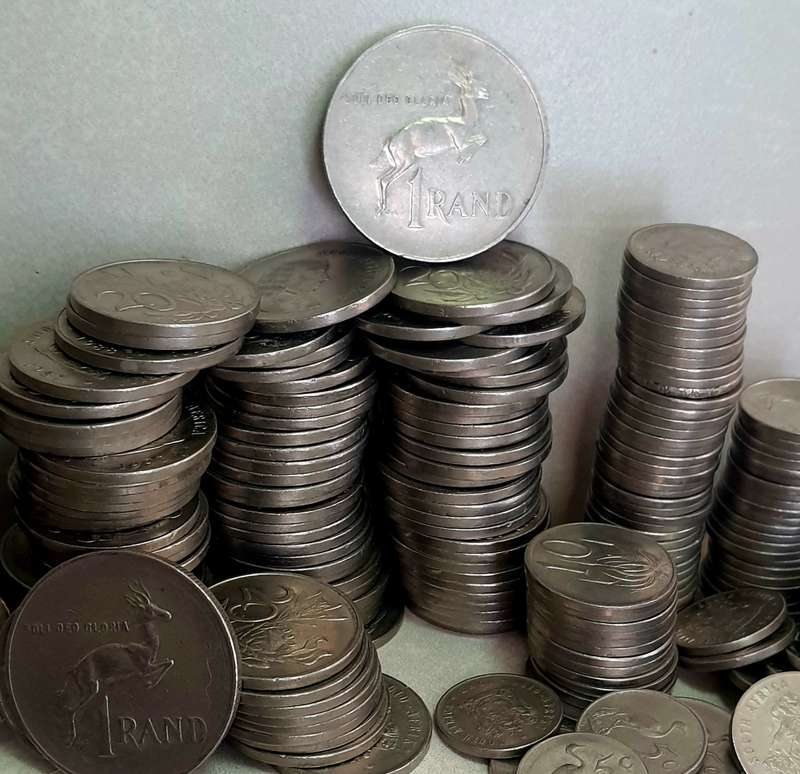 #8 mid-month auctions R1 - 5C - 10C - 20C -50C LARGE OLD ZAR COINAGE - DONT MISS A BULK BUY!