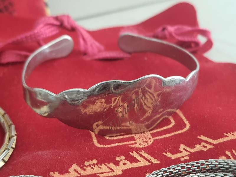 JOBLOTT OF JEWELLERY UP FOR GRABS - COSMETIC