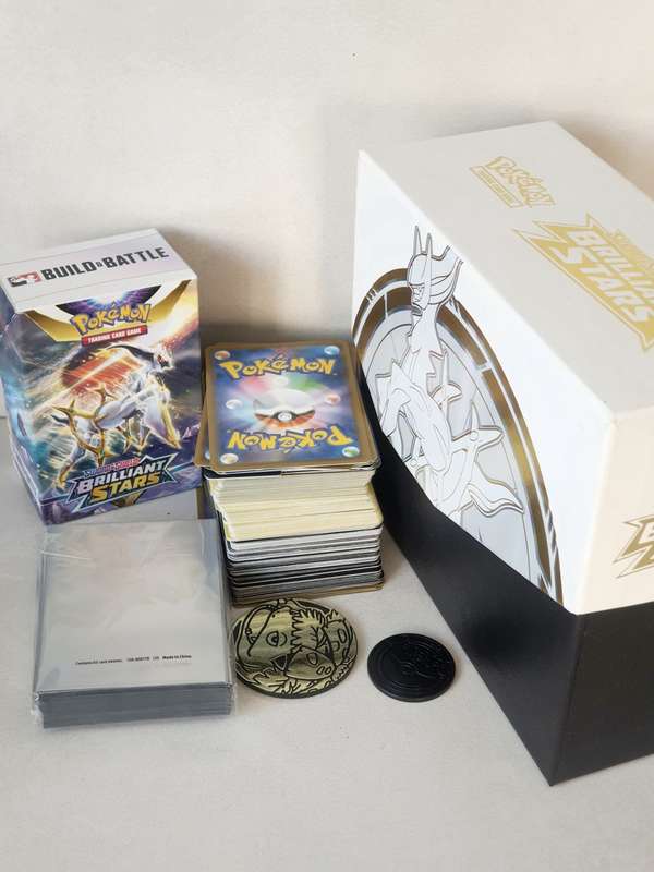 #10 - HUGE POKEMON LOT - UP ON AUCTION - JAPANESE CARDS WOW