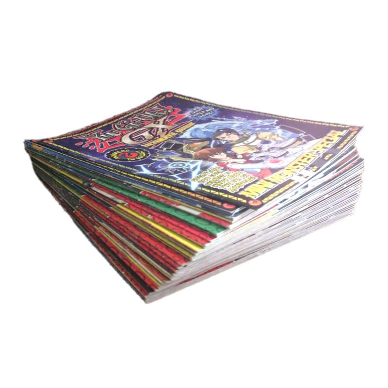 Yu-Gi-Oh! GX Ultimate Guide 37 Magazine Set With 2 Posters 2004 Softcover