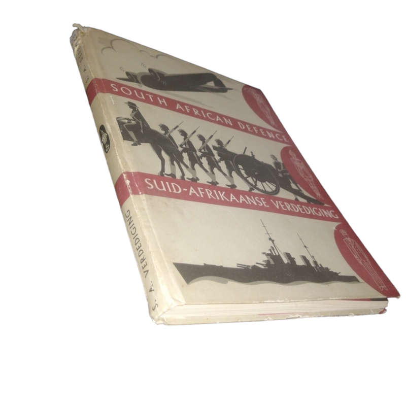 South African Defence- Soldiers And Their Weapons Through The Centuries 95/100 Cards Hardcover w/o D