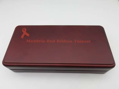 2012 Mandela Red Ribbon Twin Set - 1/2oz Gold and 1oz Silver | Fun R1 Start |
