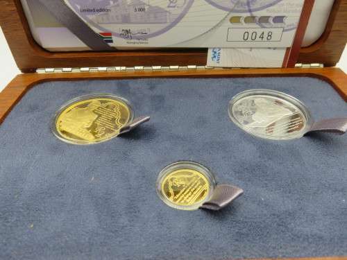 2014 SA Protea Prestige Set - 1oz, 1/10th Gold 24 Carat and R1 Silver | Fun R1 Start |