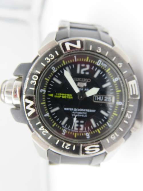 Seiko Mens Sport Huge Stainless Steel Automatic - Ticking - Needs Repairs | Fun R1 Start |