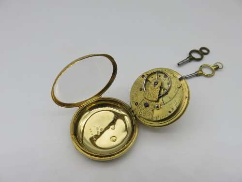 Beautiful Antique 18 Carat Gold Pocket Watch with Key - RARE this Nice - Working Condition
