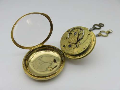Beautiful Antique 18 Carat Gold Pocket Watch with Key - RARE this Nice - Working Condition