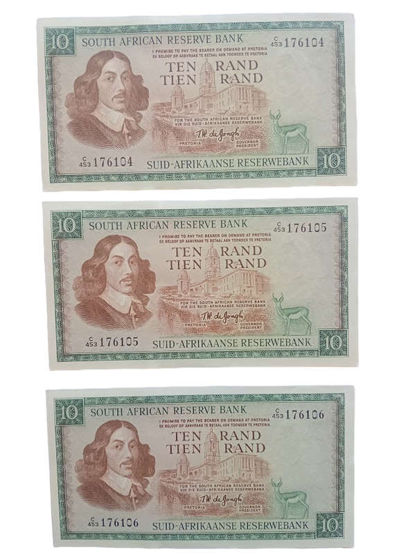 Crazy R1 Start - 3 x South Africa R10 Notes In Sequence -  TW De Jongh of 1975 - Condition AU/UNC