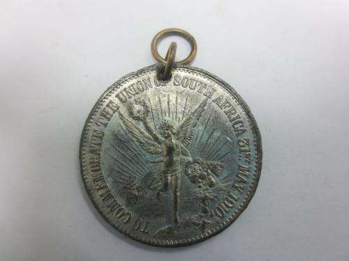1910 TO COMMEMORATE THE UNION OF SOUTH AFRICA MEDAL