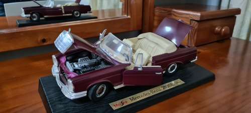 Maisto Mercedes-Benz