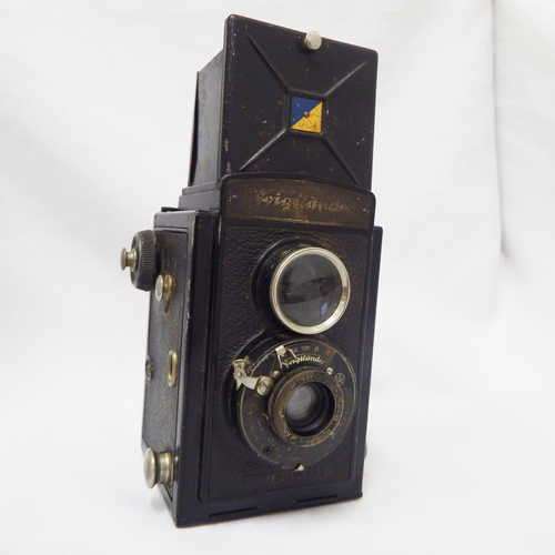 Voigtlander twin reflex Brilliant camera (1932 - 1937) - One of the first metal bodies - Not tested