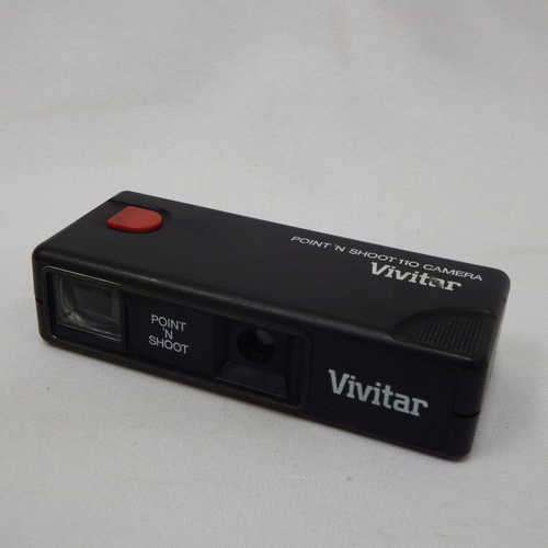 Vintage Vivitar Point `n shoot 110 camera - Not tested