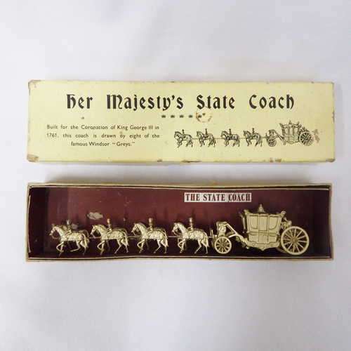 Her Majesty`s State Coach in original box - White metal