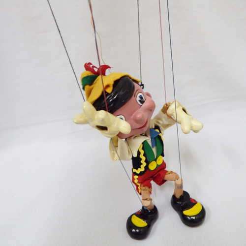 Pelham Puppet Disney Pinocchio Type SL marionette in original box - white moulded hands