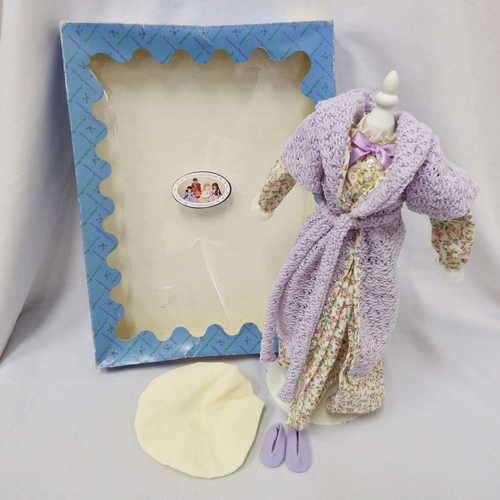 Madame Alexander - Little Women - Meg`s Nightgown #18650 - Never used