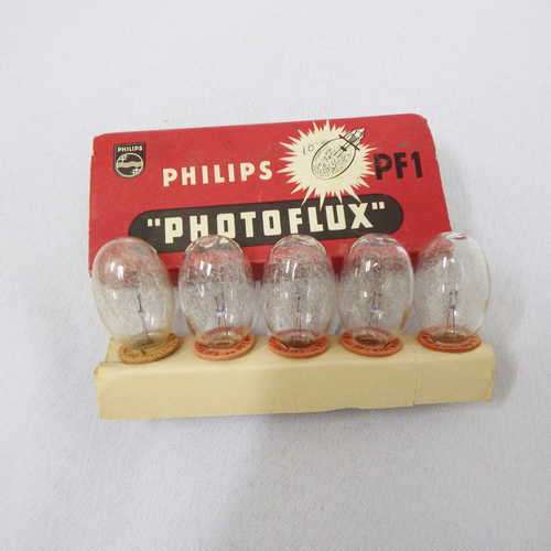 Phillips `Photoflux` PF1 flash bulbs 5 bulbs
